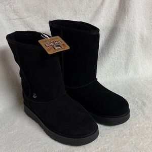 Skechers Women's Black Slip-On Winter Boots